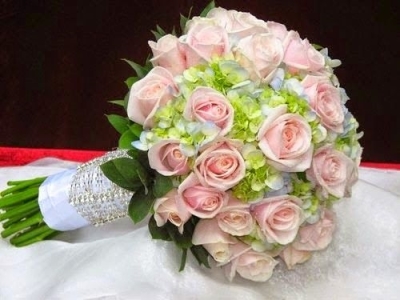 Hoa cô dâu R40