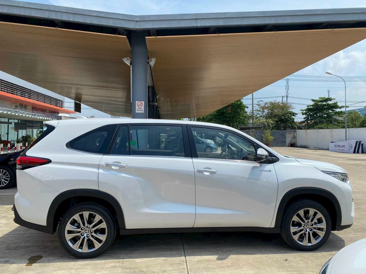 Kinh nghiệm thuê Innova tự lái an toàn và hiệu quả