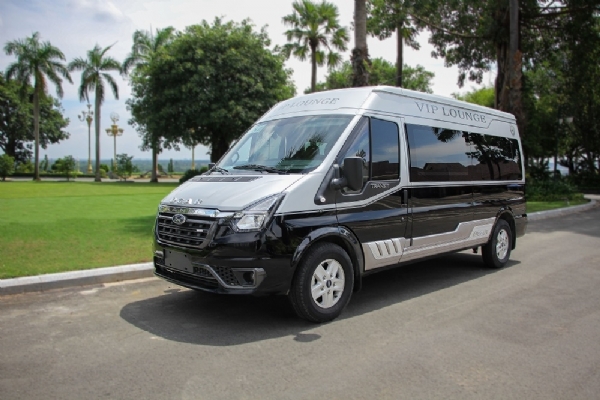 Ford Transit Limousine 