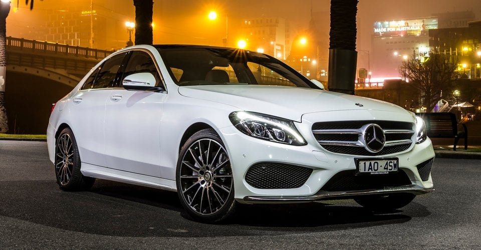 Trải nghiệm tiện nghi cùng dịch vụ thuê xe Mercedes tự lái chuyên nghiệp