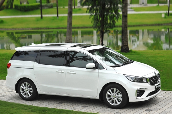 Dịch vụ thuê xe Sedona tự lái chuyên nghiệp, thủ tục nhanh gọn