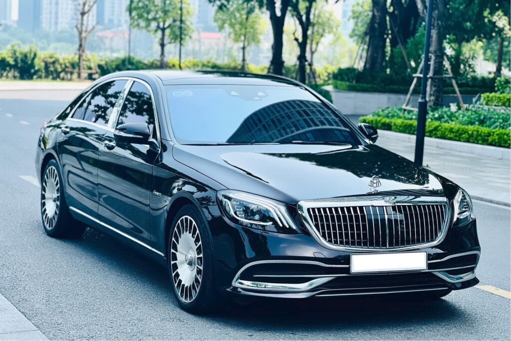 Các hình thức cho thuê Mercedes C300 phổ biến hiện nay