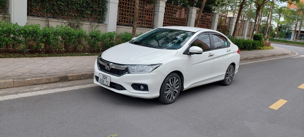 Hợp đồng thuê xe minh bạch là yếu tố then chốt