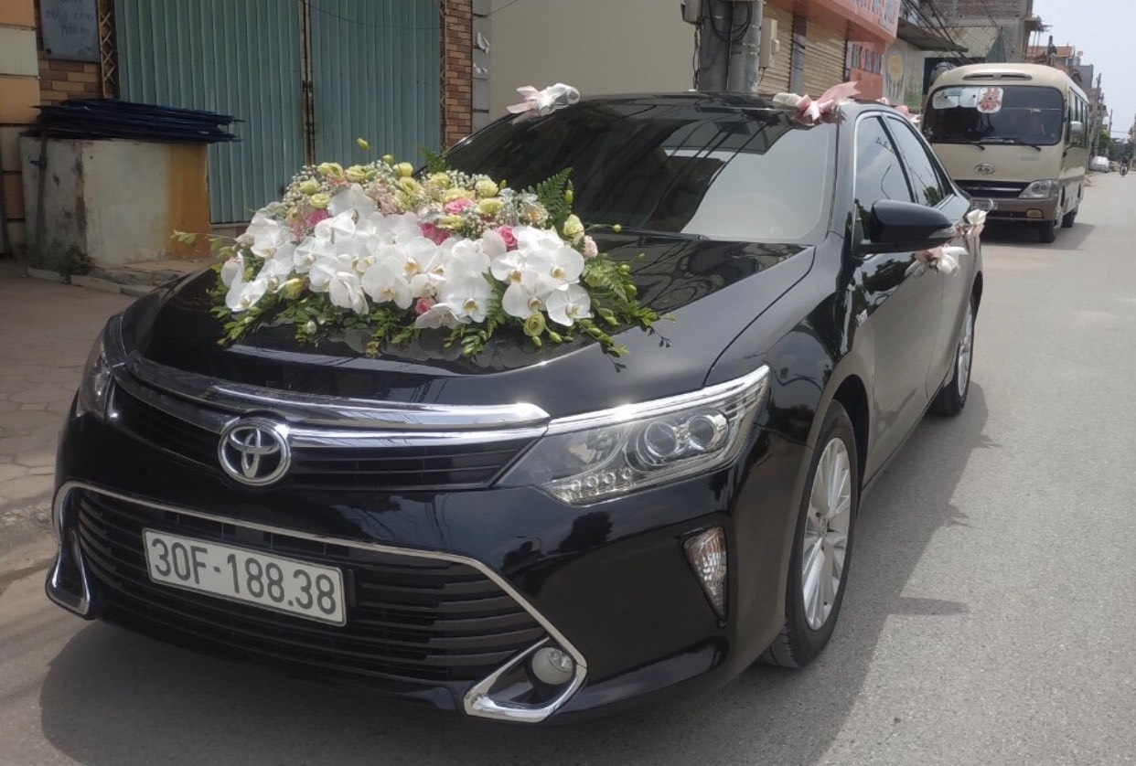 Khái niệm về thuê xe cưới và vai trò của xe cưới trong lễ thành hôn