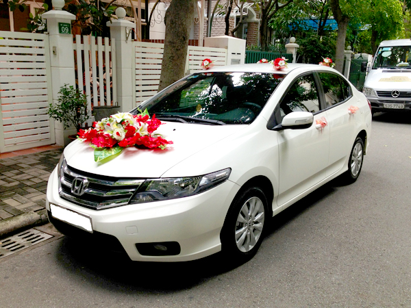 Kinh nghiệm khi đặt thuê xe cưới
