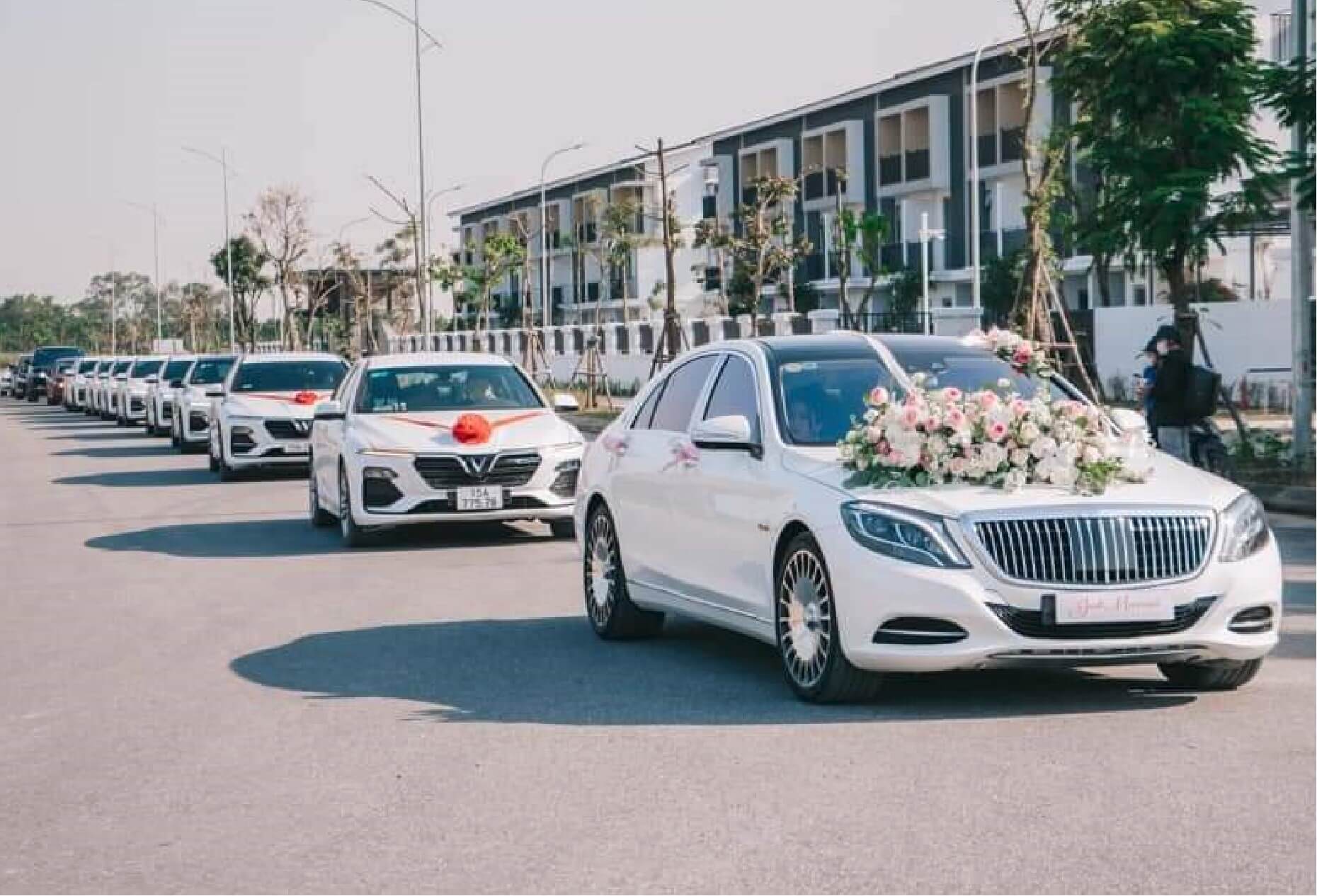 Lý do nên chọn dịch vụ thuê xe cưới Maybach cho ngày trọng đại