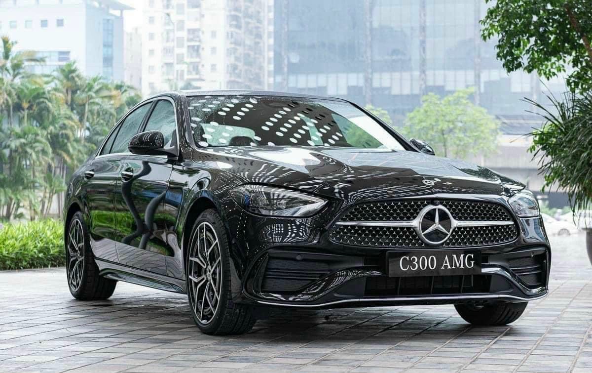 Ưu điểm của dịch vụ cho thuê xe Mercedes tự lái