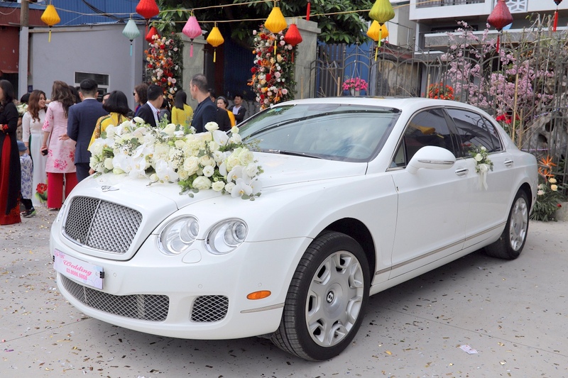 Vì sao nên chọn thuê xe Bentley đám cưới thay vì các dòng xe thông thường?